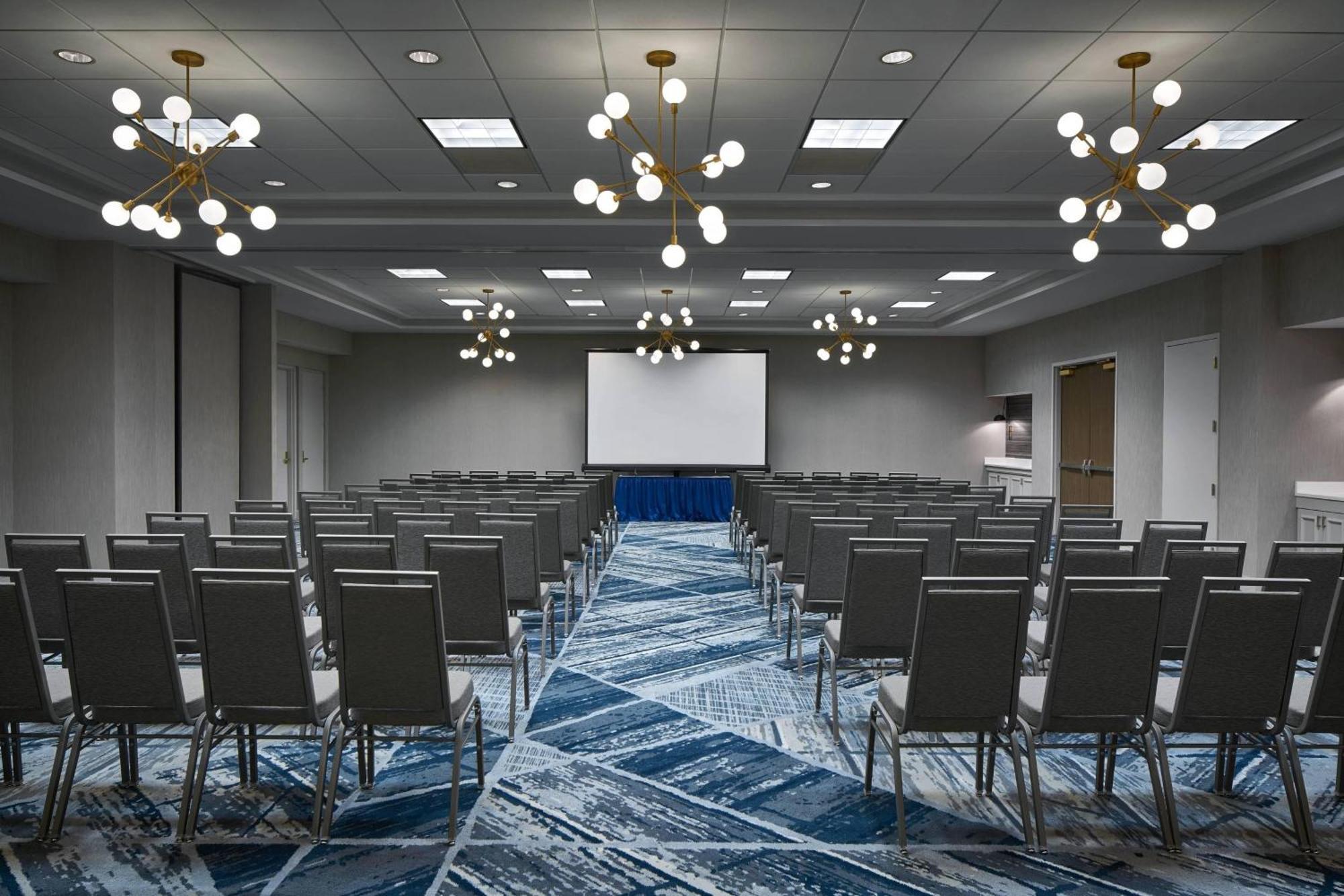 Delta Hotels By Marriott Norfolk Airport Ngoại thất bức ảnh